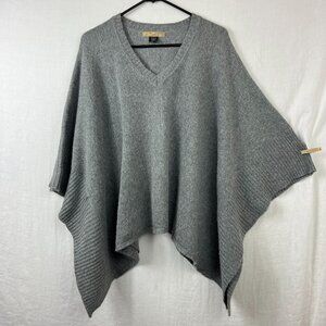 Sütü Angora Blend Vneck Cape Poncho Sweater Topper One Size Minimalist Lagenlook